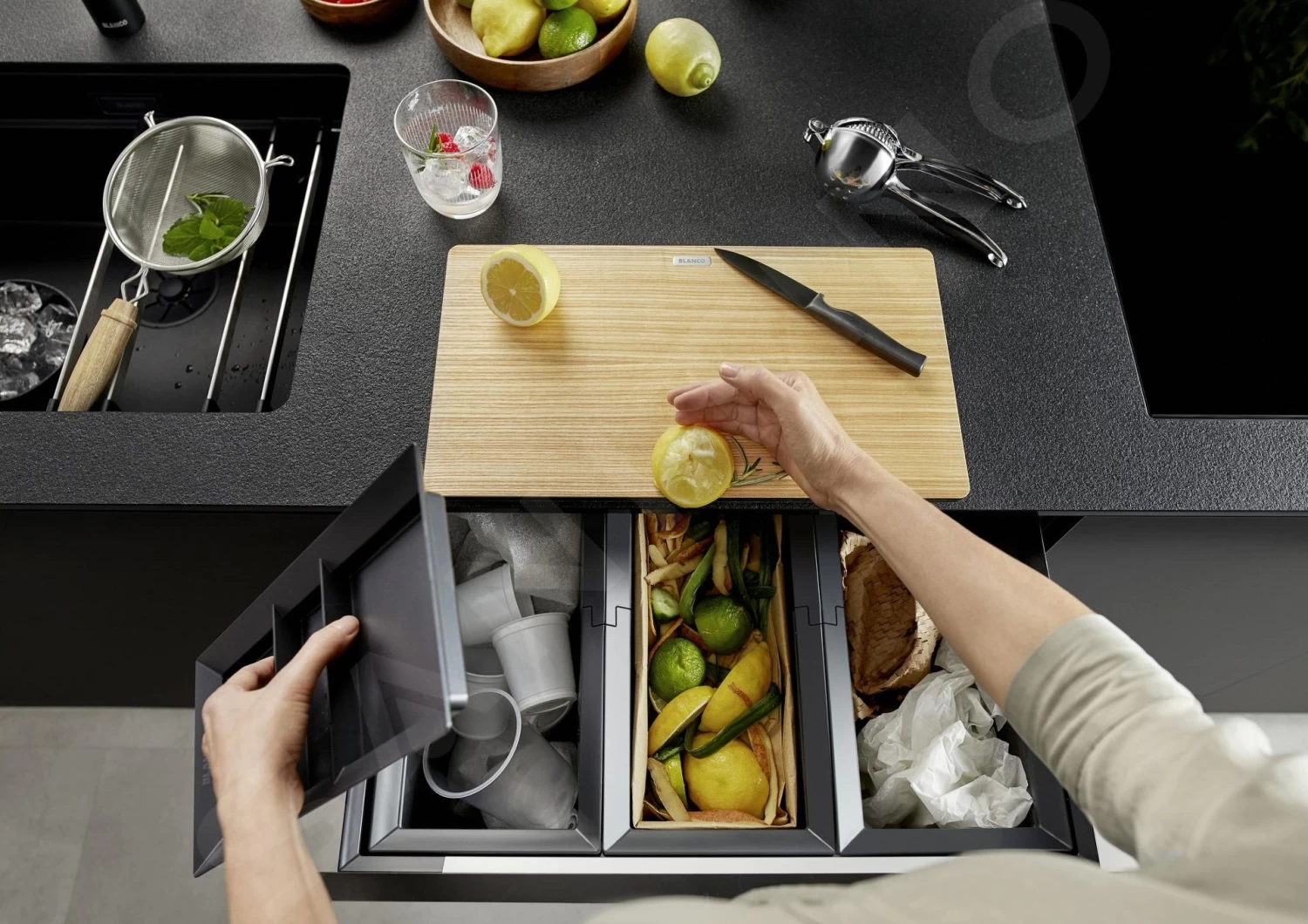 Blanco Flexon II - Pattumiera Differenziata Incorporata, Capacità 45 L 526642 5 Blanco Flexon II - Pattumiera Differenziata Incorporata, Capacità 45 L 526642 - immagine 3