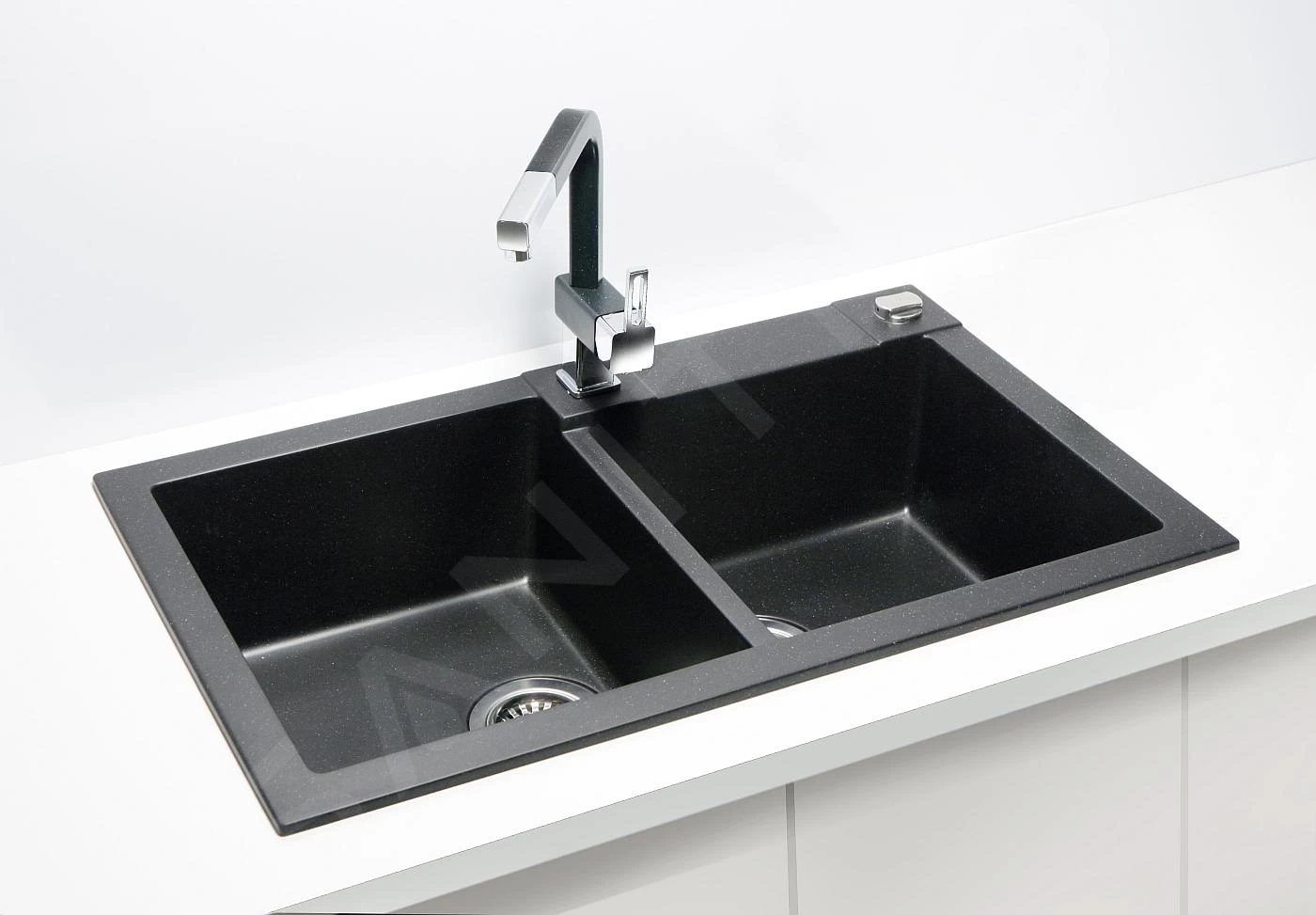 Alveus Rock - Lavello In Granito 780x480 Mm, Con Comando Dello Scarico, Carbon 1090965 6 Alveus Rock - Lavello In Granito 780x480 Mm, Con Comando Dello Scarico, Carbon 1090965 - immagine 4