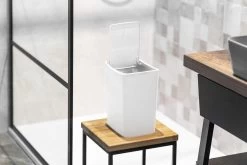 Aqualine Accessori - Pattumiera Touch 8,5 L, Bianco TRN-183-06 -Forniture Per Attrezzature Da Cucina 311e7c571afb4d1fc7299a07