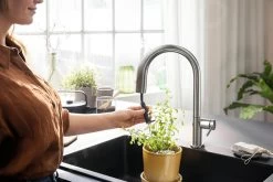 Hansgrohe Aqittura M91 - Miscelatore Da Lavello, Con Bocca Di Erogazione Estraibile E Funzione Di Filtraggio, SBox, Simil Inox 76800800 -Forniture Per Attrezzature Da Cucina 3935ec9270ce858b79f90101