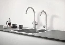 Grohe Blue Professional - Miscelatore Per Lavello Con Sistema Di Filtraggio E Refrigerazione, Supersteel 31323DC2 -Forniture Per Attrezzature Da Cucina 4a4f58b527e17ad8e6b1a9c2