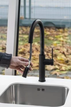 Sapho Rubinetteria - Miscelatore Da Lavello Con Doccetta Estraibile, Nero Opaco FR576B -Forniture Per Attrezzature Da Cucina 5e79aa21fdfdba3c973a5f67