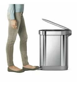 Simplehuman Pattumiere - Pattumiera Slim 45 L, Acciaio Inox Spazzolato CW2044 16 Simplehuman Pattumiere - Pattumiera Slim 45 L, Acciaio Inox Spazzolato CW2044 -Forniture Per Attrezzature Da Cucina 7febcdfd5d32dfd2efeba28b