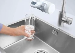 Brita On Tap - Sistema Di Filtraggio Per Miscelatori Da Cucina, Bianco 1037405 -Forniture Per Attrezzature Da Cucina 818abd07b216313327691f8c 1