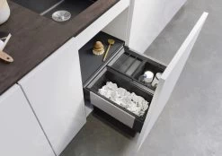 Blanco Select - Pattumiera Incorporata, Differenziata, Capienza 35 L 526202 7 Blanco Select - Pattumiera Incorporata, Differenziata, Capienza 35 L 526202 -Forniture Per Attrezzature Da Cucina 87a3eabc8332cc480c232373