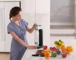 Philips GoZero - Soda Maker Viva Con Accessori, Nero ADD4902BK/10 -Forniture Per Attrezzature Da Cucina d1d59b45f1b9c7a07850d769