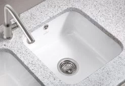 Villeroy & Boch Lavelli - Lavello In Ceramica 445x445 Mm Con Sistema Di Scarico, CeramicPlus, Bianco Alpino 670301R1 8 Villeroy & Boch Lavelli - Lavello In Ceramica 445x445 Mm Con Sistema Di Scarico, CeramicPlus, Bianco Alpino 670301R1 -Forniture Per Attrezzature Da Cucina e6821de81396bc81275b99d1